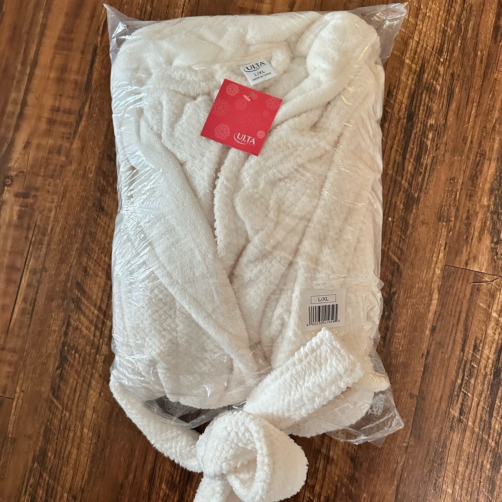Ulta Bath Robe